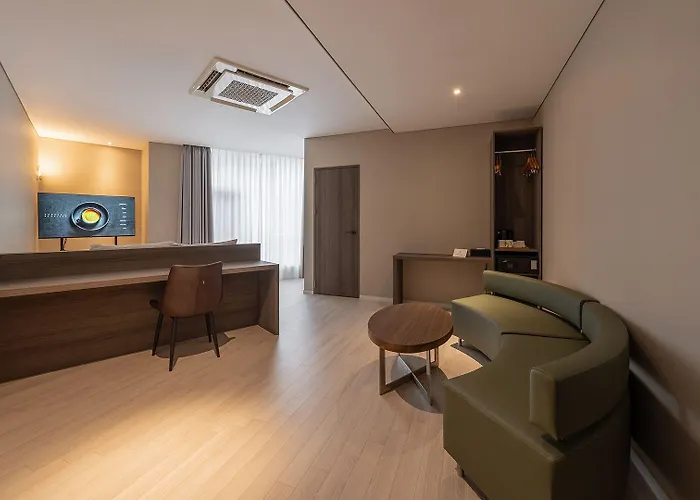 Ibis Ambassador Centre Пусан